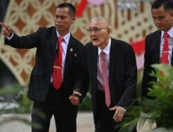 Wapres ke-6 RI Try Sutrisno Menghadap Ilahi