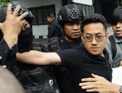 Menko Yusril Minta Jaksa Tak Cari Alasan Kasasi Putusan Bebas Delpedro Marhaen dkk