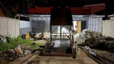 Bareskrim Bongkar Tambang Emas-Mineral Ilegal di Bombana, Sita 20 Ton Batu Antimoni