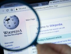 Ini Penyebab Komdigi Batasi Fitur Login Wikipedia Indonesia