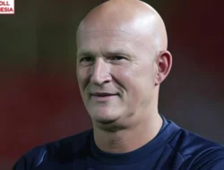 Eks Manajer Leeds United, Simon Grayson Jadi Asisten John Herdman di Timnas Indonesia