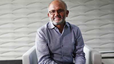 CEO Adobe Shantanu Narayen Mengundurkan Diri di Tengah Gempuran AI Generatif