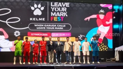 Terinspirasi Seragam era 1999, Jersey Baru Timnas Indonesia Tonjolkan Sentuhan Klasik dan Warisan Sejarah Budaya