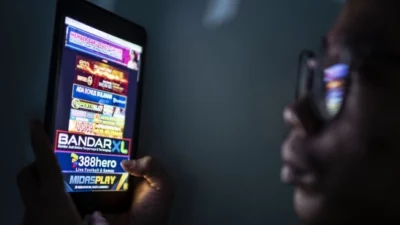 RI Darurat Tsunami Digital: KPAI Ungkap 5 Juta Anak Akses Konten Pornografi, 80 Ribu Terjerat Judol