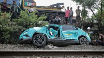 Jalih Pitoeng Desak Kementerian Perhubungan Bekukan Izin Operasional Taksi Green SM