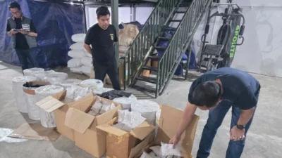 Polda Metro Jaya Bongkar Pabrik Narkoba Rumahan di Semarang, Sita 1,83 Ton Bahan Baku Zenith
