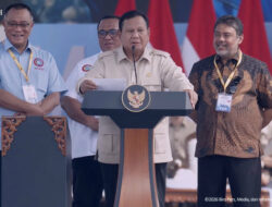 Ribuan Buruh KSPSI di Bawah Pimpinan Jumhur Hidayat Hadiri May Day di Monas
