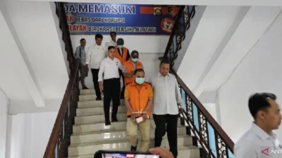 Eks Kadisdik Jambi Varial Adhi Putra Ditahan Polisi Terkait Kasus Korupsi DAK SMK Rp. 21,8 Miliar