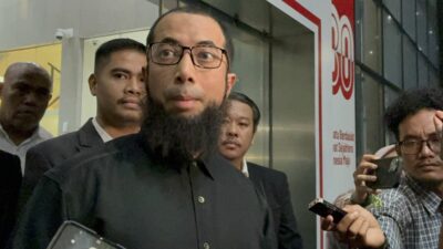 Terseret Skandal Korupsi Kuota Haji Eks Menag Yaqut, Khalid Basalamah Ngaku Jadi Korban
