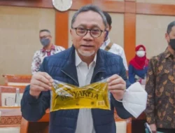 Bakal Naikkan Harga Minyakita, Menko Pangan Zulkifli Hasan Banjir Hujatan Dirujak Netizen
