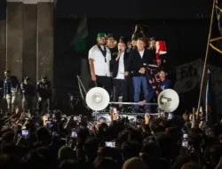 Dasco Temui Mahasiswa di Mobil Komando, Telepon Menteri ESDM dan Kepala BGN!