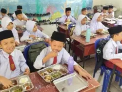 MBG Disetop Sementara Saat Libur Sekolah, Yahya Zaini: Momentum Evaluasi Total MBG