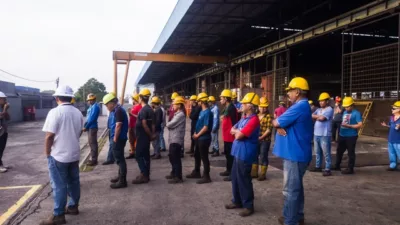 Kemnaker Revisi Kebijakan: Hanya 4 Bidang Pekerjaan Yang Boleh Outsourcing