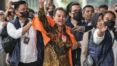Petrus Selestinus Soal Isu Ijazah Jokowi Dilaporkan Hilang ke Polisi: Kita Buka-bukaan di Sidang!