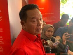 TB Hasanuddin Minta Sidang Teror Air Keras Aktivis KontraS Digelar Terbuka Untuk Publik