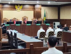 Bos Blueray Cargo John Field Suap 4 Elite Ditjen Bea Cukai Rp. 91,7 Miliar Pakai Valas