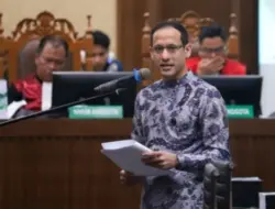 Nadiem Bantah Anggaran Chromebook Rp. 9,9 Triliun: Selama 3 Tahun di Bawah Saya Hanya Rp. 2,72 Triliun!