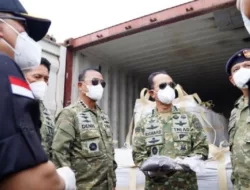 TNI AL Sergap Puluhan Kontainer Mineral Ilegal di Batam, Harta Karun RI Nyaris Raib