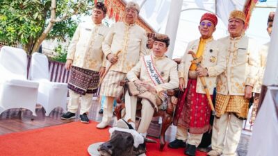 Warganet Rujak Safari Politik Jokowi Bersama PSI: Nafsu Serakah Kesumat!