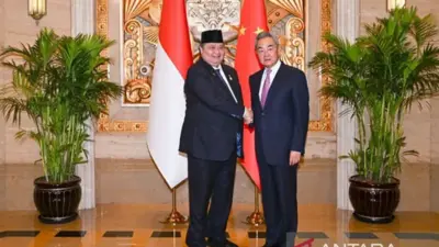 Menko Perekonomian Airlangga Hartarto: Wang Yi Dorong Penguatan Investasi China di Indonesia