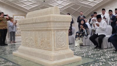 Perkuat Persaudaraan Indonesia-Uzbekistan, Ketua MPR Ajak Ulama Indonesia Ziarah Makam Imam Bukhari