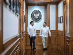 Letkol Teddy dan Haji Isam Bahas Investasi Pertambangan dan Energi di Kantor Seskab